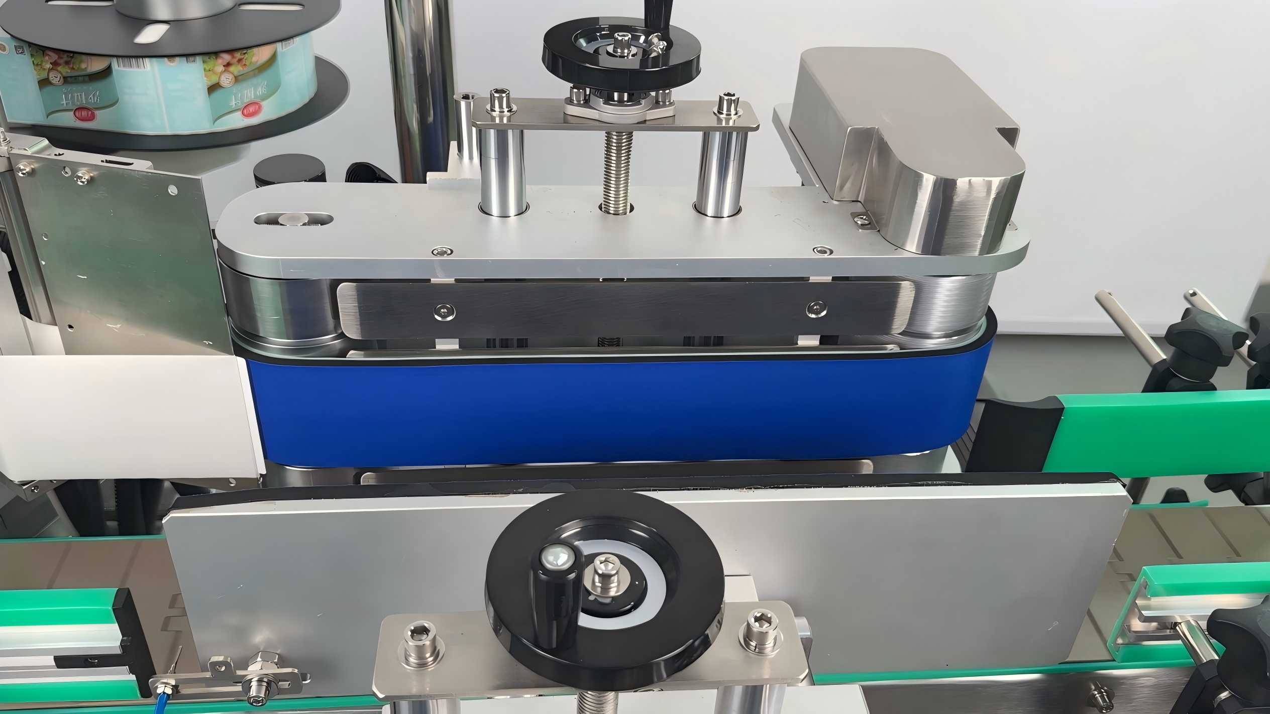 Salad Dressing Round Container Wrap-Around Labeling Case | YCT-60H by YCT Machinery