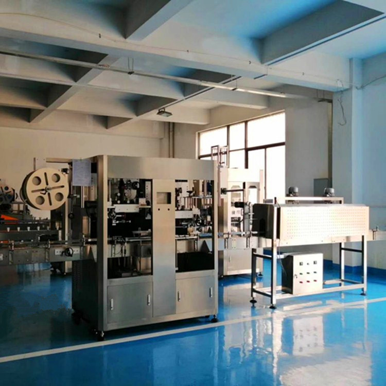 Double-Head Shrink Sleeve Labeling Machine YCT-D222 (2).jpg