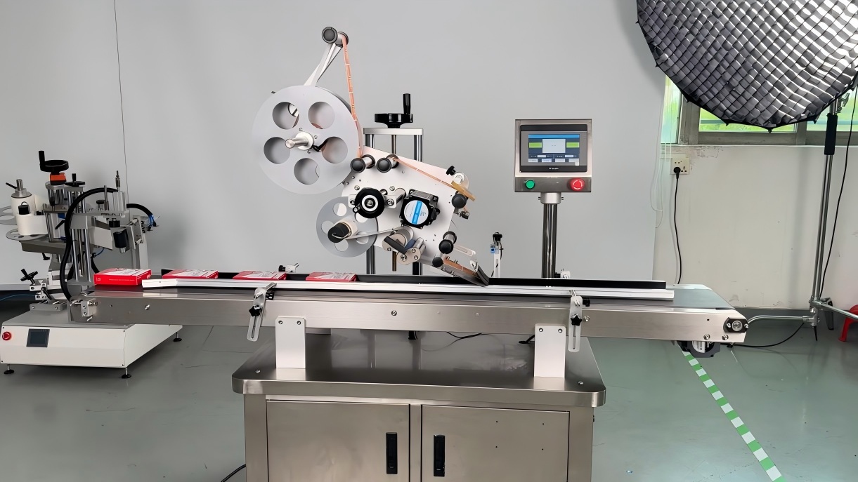 Fully Automatic Box Labeling Machine for Teeth Whitening Strip Cartons